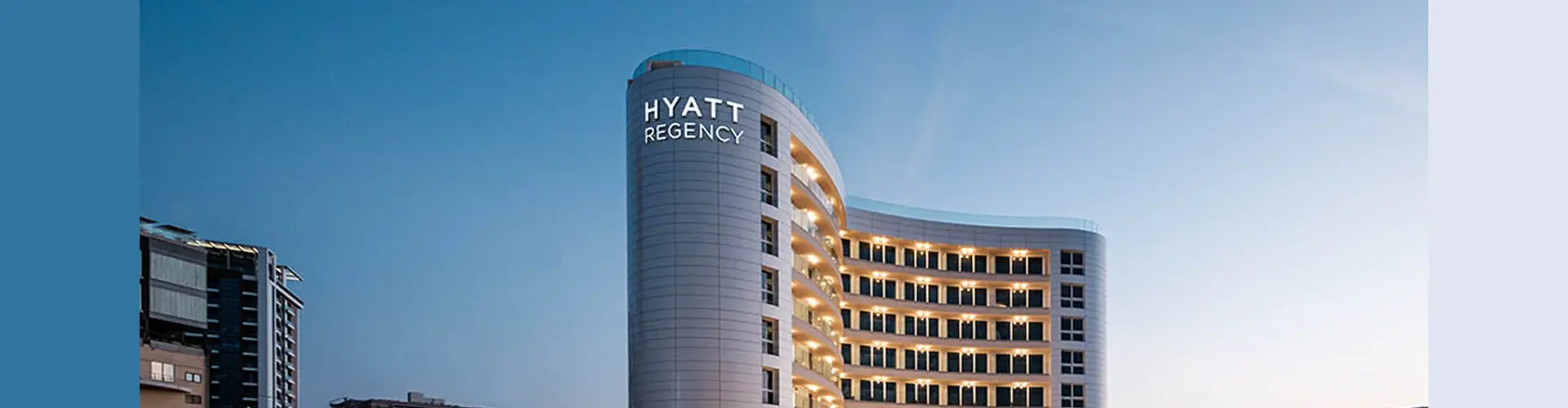 HYATT Elevates Guest-Facing Food Display with Digital Labels